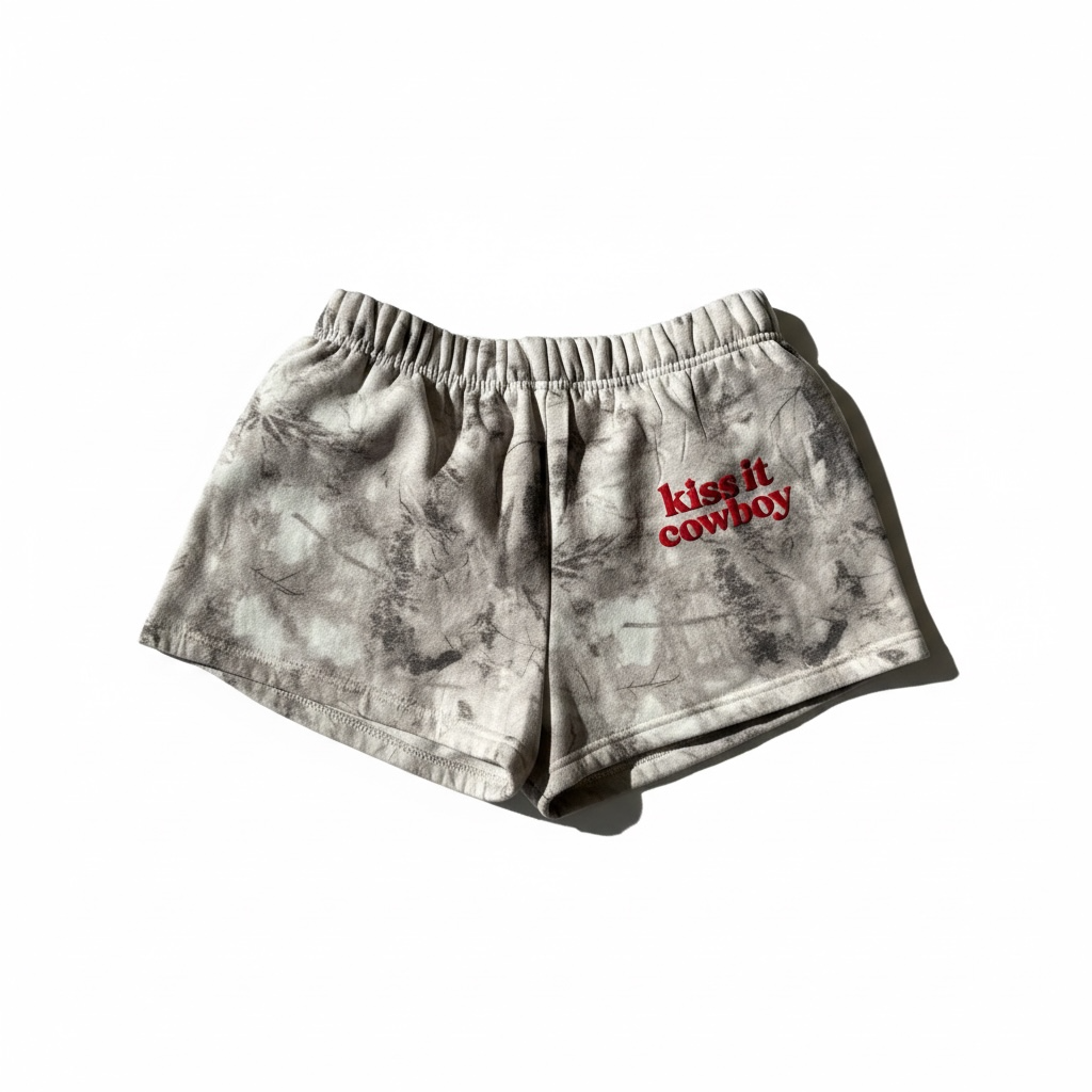 KISS IT COWBOY MID RISE SHORTS